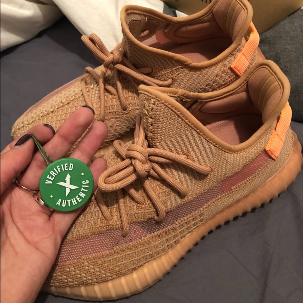 BRAND NEW ADIDAS CLAY YEEZYS MENS SZ 8